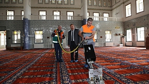 DOĞUKENT MAHALLESİ’NDE HUMMALI TEMİZLİK