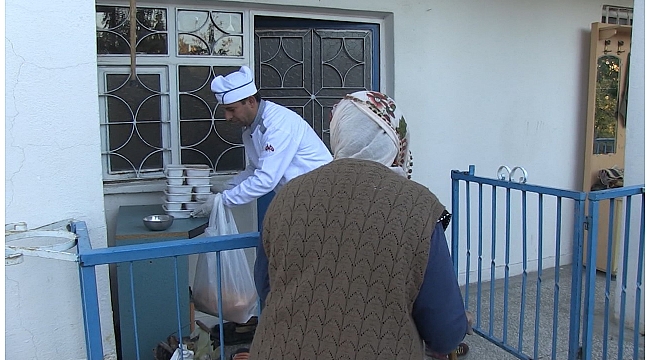 ELAZIĞ BELEDİYESİ’NDEN BİR İLK DAHA “BEREKET SOFRASI”