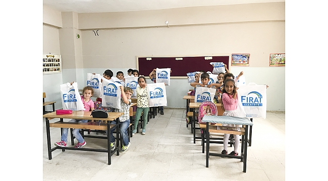 FIRAT EDAŞ ‘AYDINLIK GELECEK İÇİN MUTLU ÇOCUKLAR’ KAMPANYASI İLE ÇOCUKLARI SEVİNDİRDİ