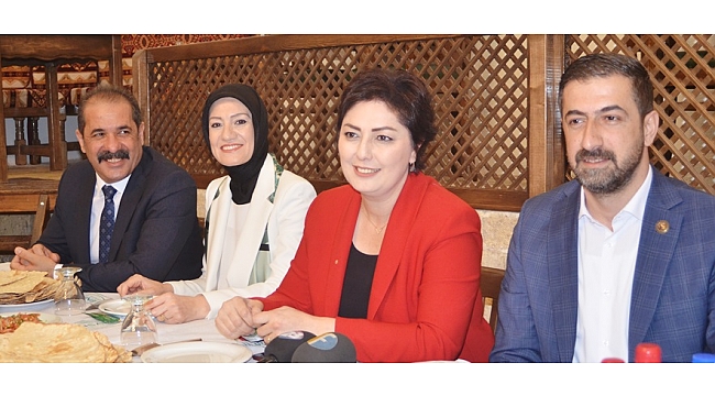 “ELAZIĞ ÜÇ HİLALİ GÜNLERİNE TEKRAR DÖNECEKTİR”