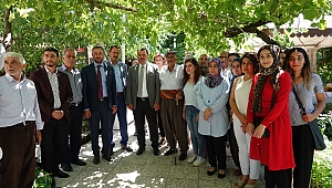 2019 YILI İPEKBÖCEKÇİLİĞİNDE İLK HASAT ALINDI.