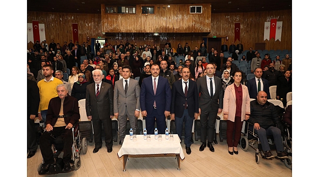 Elazığ Valisi Çetin Oktay Kaldırım 3 Aralık Engelliler Günü Münasebetiyle Düzenlenen Programa Katıldı