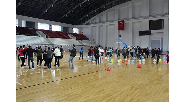 FIRAT ÜNİVERSİTESİ’NDE ENGELLİLER ŞENLİĞİ YAPILDI