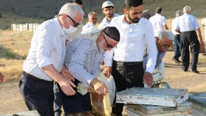 TAB Başkanı Şahin: "Geven balı Türkiye'nin Avrupa'ya açılan penceresi olacaktır"