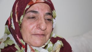 Elazığ depreminde kızını kaybeden anne: "Onların acısı benim acımdır"