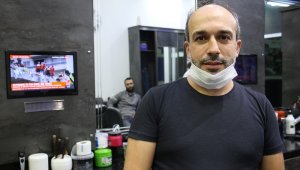 Elazığ'da enkazdan 1,5 saat sonra çıkartılan depremzede: "İzmir'de olmak ve yardım etmek istedim"