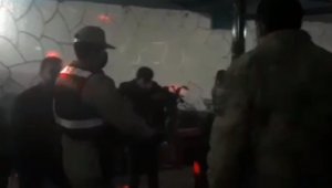 İçkili eğlenceye jandarma baskını, 21 kişiye 93 bin 700 TL ceza kesildi
