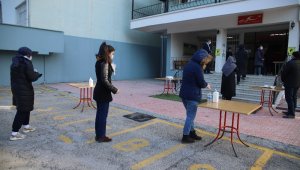Ertelenen ALES aylar sonra korona tedbirleriyle yapıldı