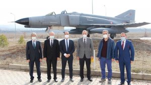 FÜ Rektörü Göktaş, fakülteleri inceledi