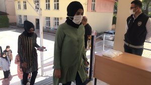 Elazığ'da pandemi tedbirleri altında LGS heyecanı