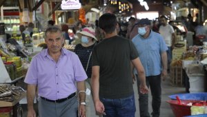 Elazığ Kapalı Çarşı'da bayram yoğunluğu