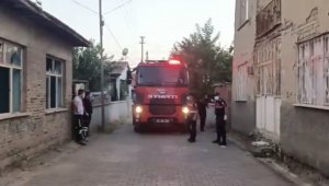 Komşular bayramlaşmaya gidince yaşlı adamın evinde öldüğü ortaya çıktı