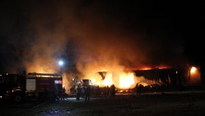 "Elazığ OSB'deki tesis yangını, kontrol altında 10-12 saat devam edebilir"