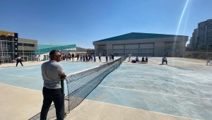 Tenis hakemlerine eğitimleri Elazığ'da veriliyor