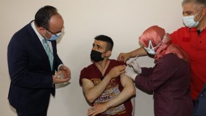 Vali Erkaya Yırık: "Elazığ'da yüzde 51'lik kısım aşılandı"