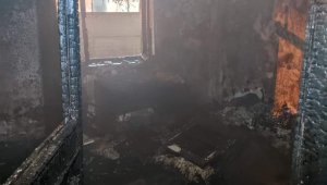 Elazığ'da metruk evde korkutan yangın