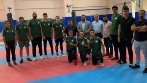 Elazığ Belediyespor boks takımı şampiyonaya hazır