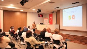 Elazığ'da 'Kadına Yönelik Şiddetle Mücadele' eğitimi