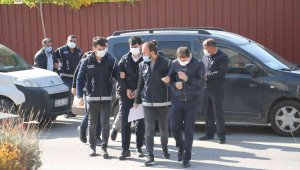 Elazığ'da göçmen kaçakçılarına operasyon: 5 gözaltı