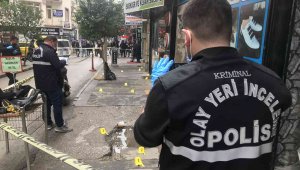 Şehrin göbeğinde silahlı çatışma: 2 yaralı