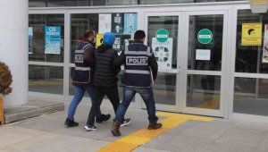60 bin liralık inşaat malzemesi çalan şüpheli önce kameralara ardından polise yakalandı