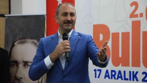 Adalet Bakanı Gül: "Türkiye ne zaman kendi ayakları üstünde durmaya çalışsa hukuksuzluk ve antidemokratik uygulamalar devreye girdi"