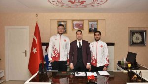 Elazığlı sporcular, Karadağ'dan madalyayla döndü