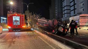 Sürücü direksiyon hakimiyetini kaybetti, araç takla attı: 1 yaralı