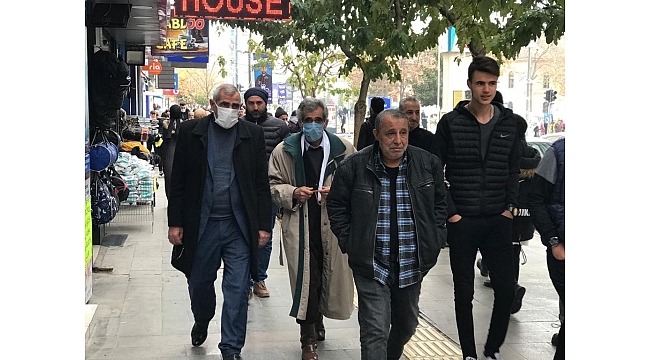 Vakaların düştüğü Elazığ'da vatandaşlardan "kurallara uyalım" çağrısı