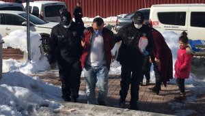 Araç deposundan yakıt çalan şüpheli yakalandı