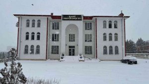 Elazığ'da amatör liglere kar engeli