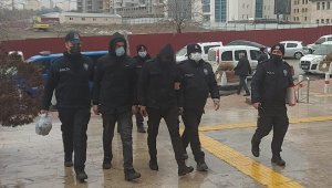 Elazığ'da kablo çalan 3 şüpheli polis ekipleri tarafından yakalandı