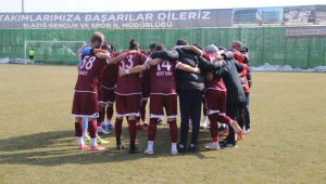 Elazığspor 18 futbolcuyla Sakarya'ya gitti