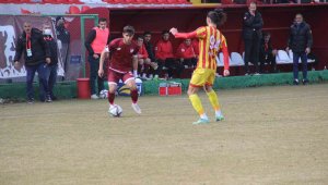 PFDK'dan İzzet'e 5 maçtan men cezası