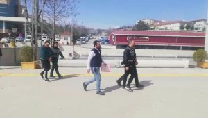 Elazığ'da 3 kişinin yaralandığı olayda, 2 şüpheli adliyeye sevk edildi