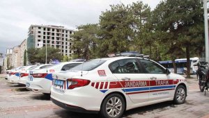 Elazığ'da 'Yayalar için 5 adımda güvenli trafik uygulaması' gerçekleştirildi