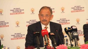 AK Parti Genel Başkan Yardımcısı Mehmet Özhaseki, "O 6'lı masanın altında üstünde tartışması olan terör partisi var. Oraya da kontenjan veriyorlar niye çünkü yarın öbür gün oy alacaklar"