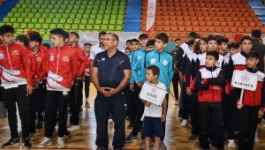 Analig Hentbol yarı finalleri Elazığ'da