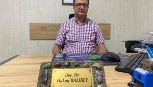 Doç. Dr. Balıbey: "Sınava bilgi olarak iyi hazırlanmak ve zamanı yönetmeyi öğrenmek gerekiyor"