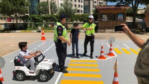 Elazığ'da öğrencilere trafik eğitimi