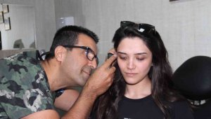 KBB Uzmanı Op. Dr. Özer: "Dış kulak yolunun nemli kalması mantar ve bakterilere neden oluyor"