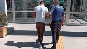 Elazığ'da cami hırsızı yakalandı