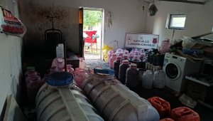 Elazığ'da 2 ton 600 litre kaçak şarap ele geçirildi