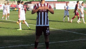 Ömer Faruk yeniden zirvede