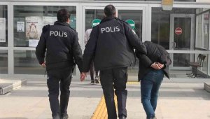 Elazığ'da 156 bin liralık malzeme çalan 2 şüpheli yakalandı