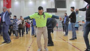 Elazığ'da onlarca özel birey, 'Engelliler Şenliği'nde buluştu