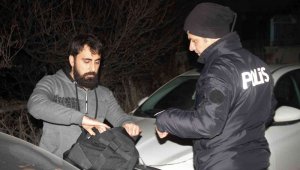 Elazığ'da polisten 'Dar Bölge' uygulaması