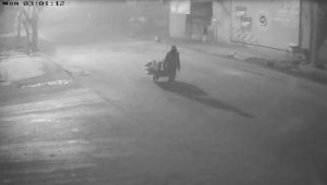 Hırsızlar bozuk ve hurda malzemelere dokunmayıp 250 bin liralık ürünü çaldı