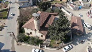 124 yıllık tarihi cami, dayanıklılığıyla depremlere meydan okuyor