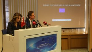 AB, deprem bölgesindeki yardımlarında ayni, tıbbi ve barınma ihtiyaçlarına odaklanıyor